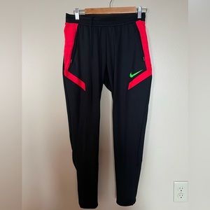 Nike joggers